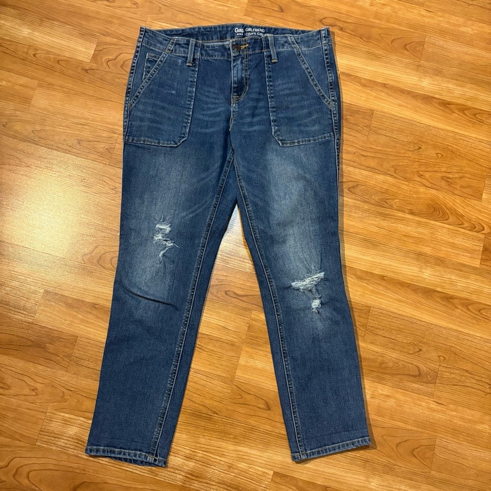 Gap Mid Rise Girlfriend Coupe Jeans Women's Size 8/29 R Blue Denim Distressed
